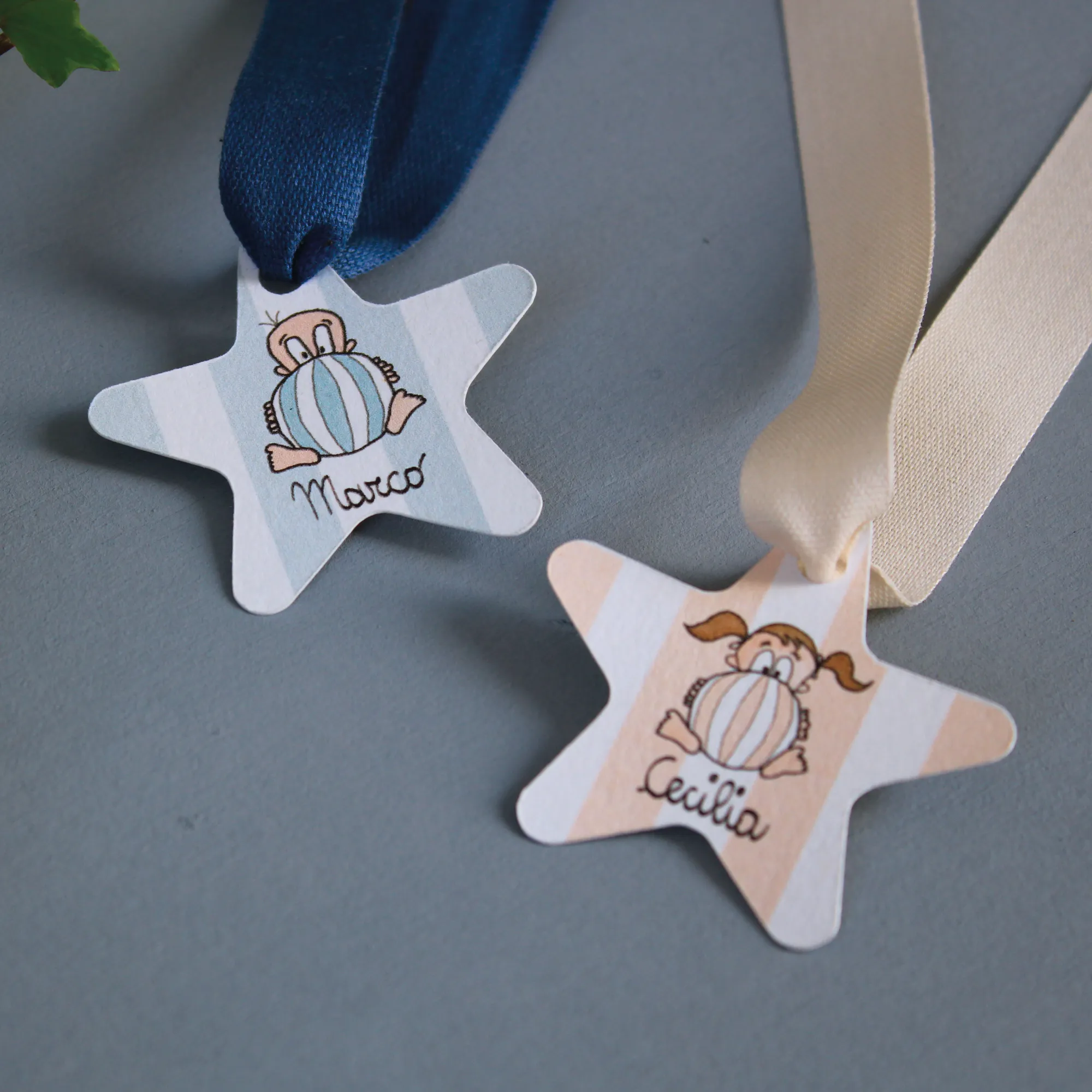 Tag a stella Bimbi Curiosi con illustrazioni personalizzate per bambini